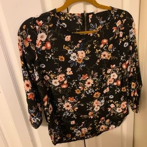 Floral top